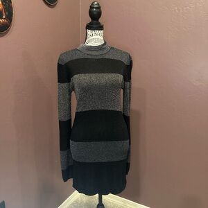 Chic Black and Gray Striped Tunic Top